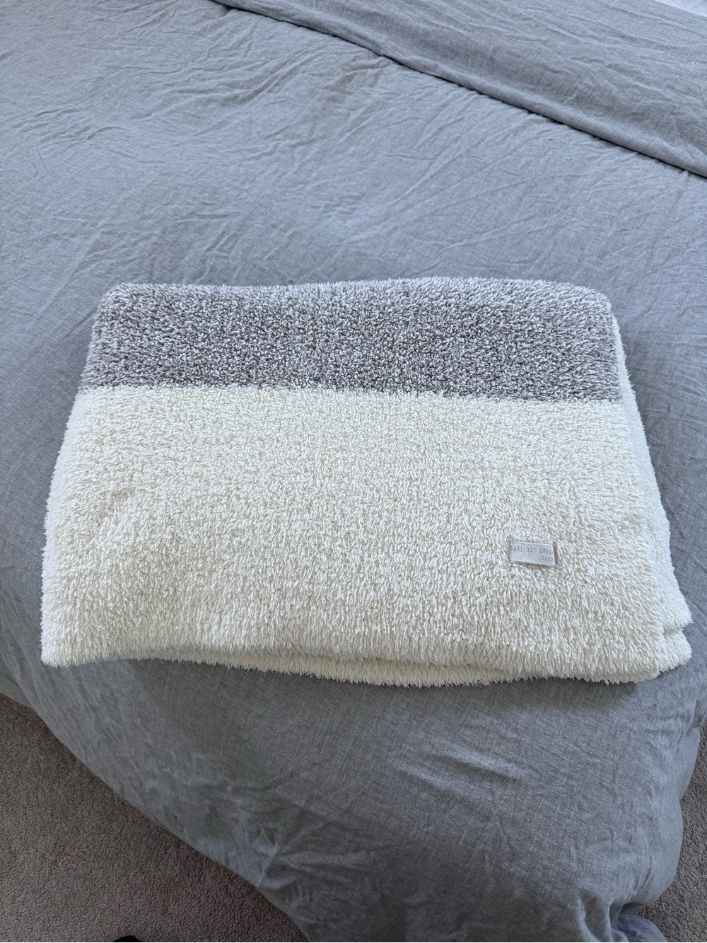 Barefoot dreams white fuzzy throw blanket with gray stripe